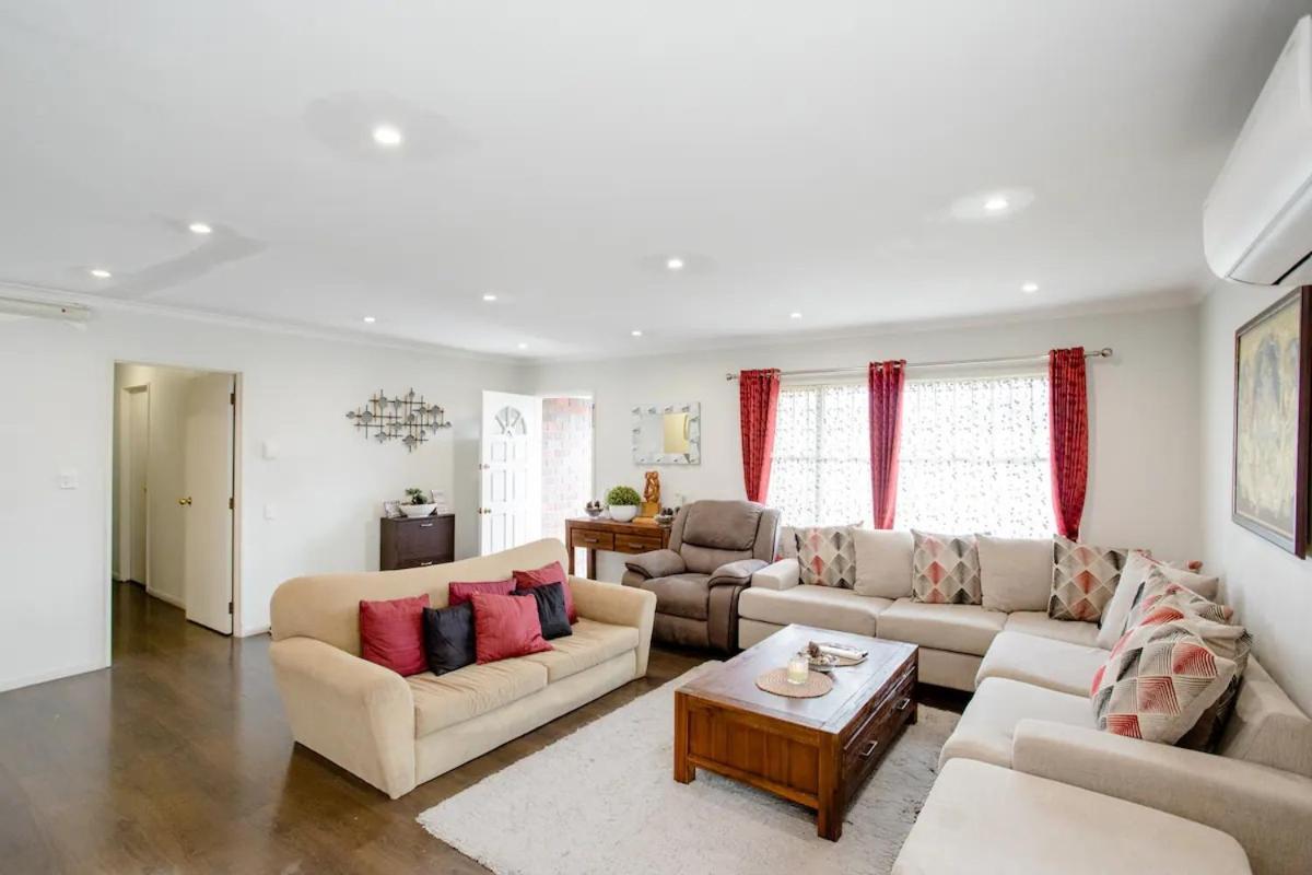 Budget Friendly Rooms Near The Airport Auckland Exterior photo